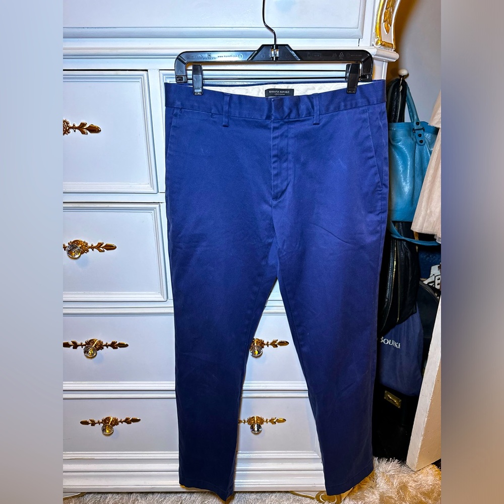 Banana Republic ‘Aiden Chino’ in ‘Magical Blue’ Size 31x30 - Picture 8 of 17